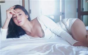 Erika Sawajiri, Tempting and desireable Japanese actress